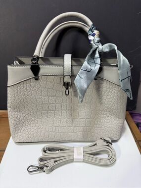 NWT Structured Croc-Embossed Handbag with Gun Metal Hardware, Twilly and Strap